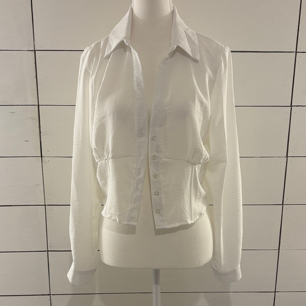 Forever 21 White Button-Up Blouse